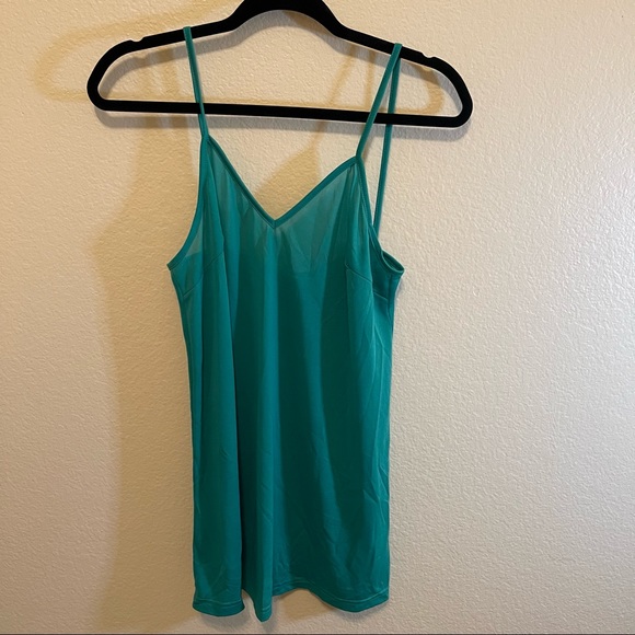 Bright Green Floral Embroidered Short Sleeve Tassel Tie Neck Flare Pocket Dress - Picture 11 of 17